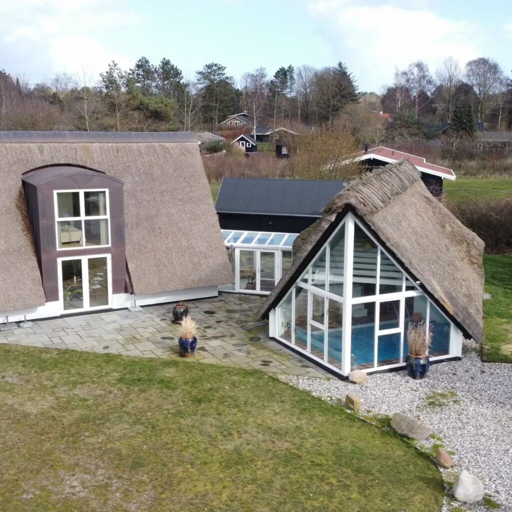 Instagram post from svendborgvinduer. This post is in position 0.